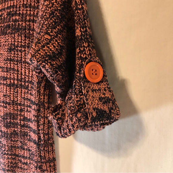 Charlotte Russe Women’s orange/black Patterned short sleeve sweater S - Picture 3 of 4